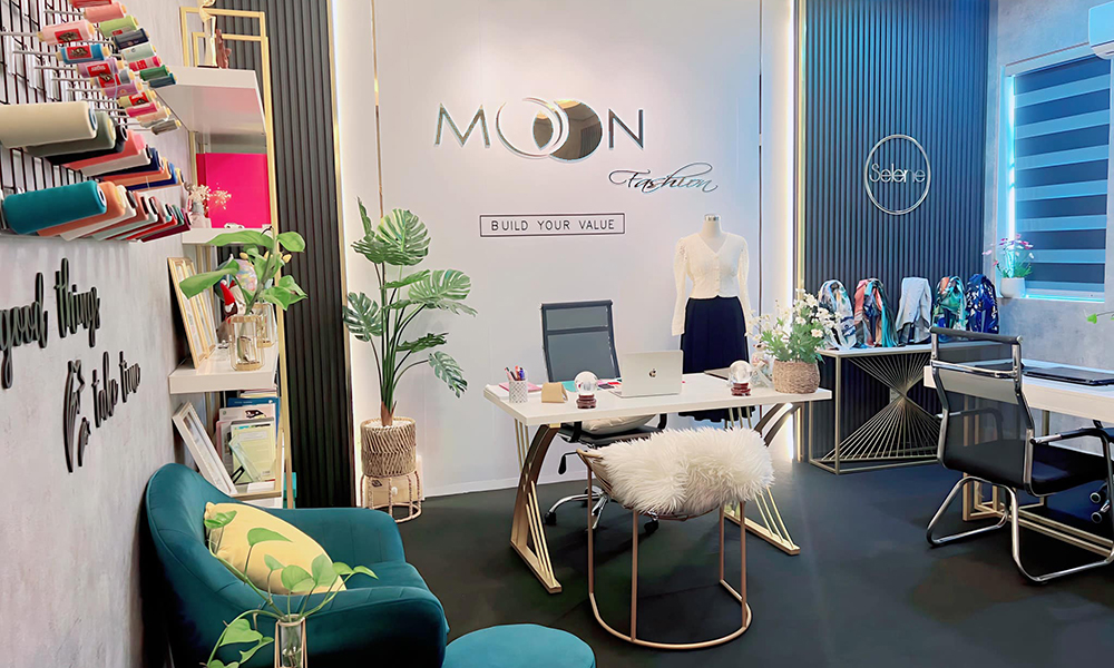 thoi-trang-moonfashion-hanh-trinh-dam-me-va-gia-tri-0